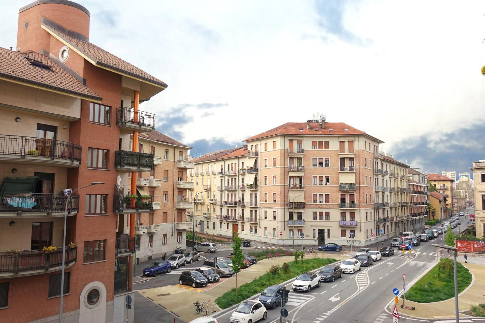 Borgo Dora - High-Tech With Balcony - Grandmaison Turin Exterior photo